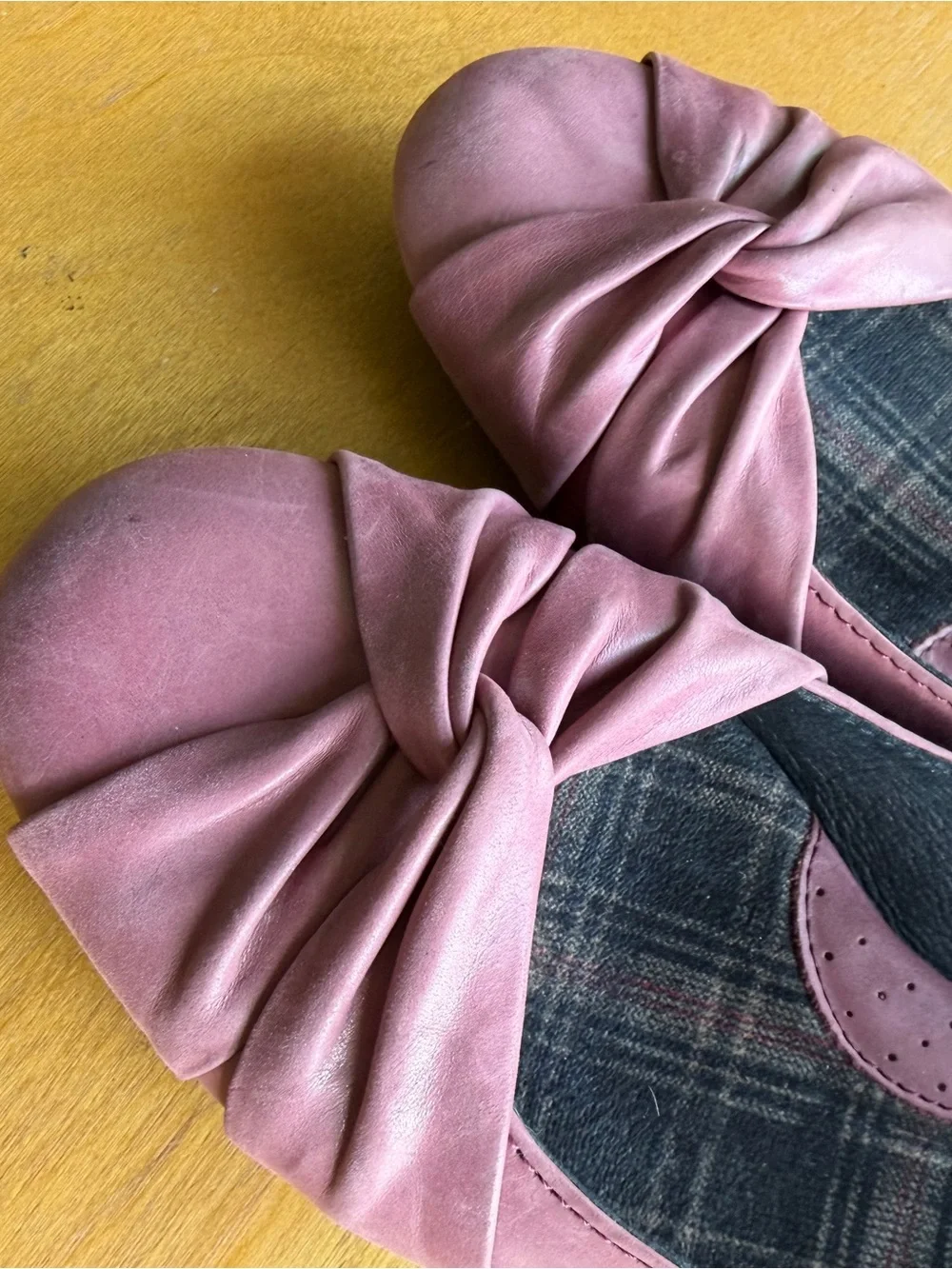 Women’s Pink Knot Front Ballet Flats